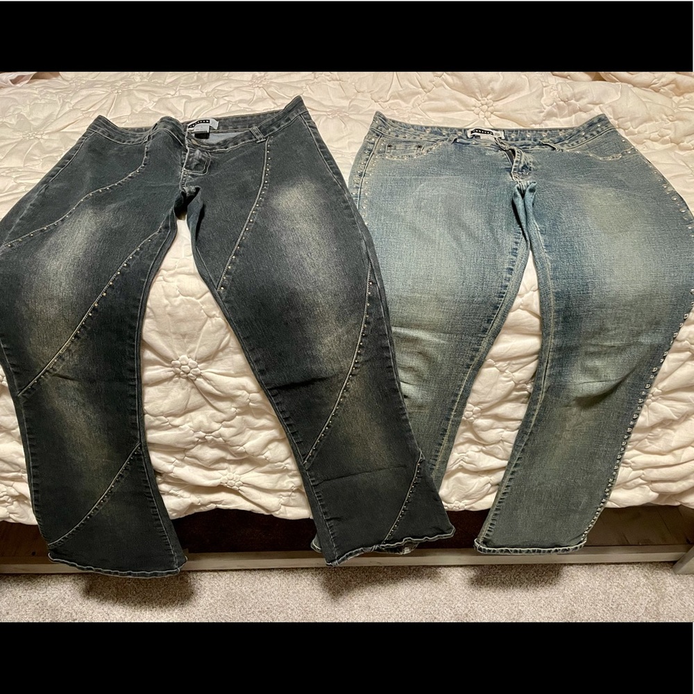 2 Forever21 Jeans
